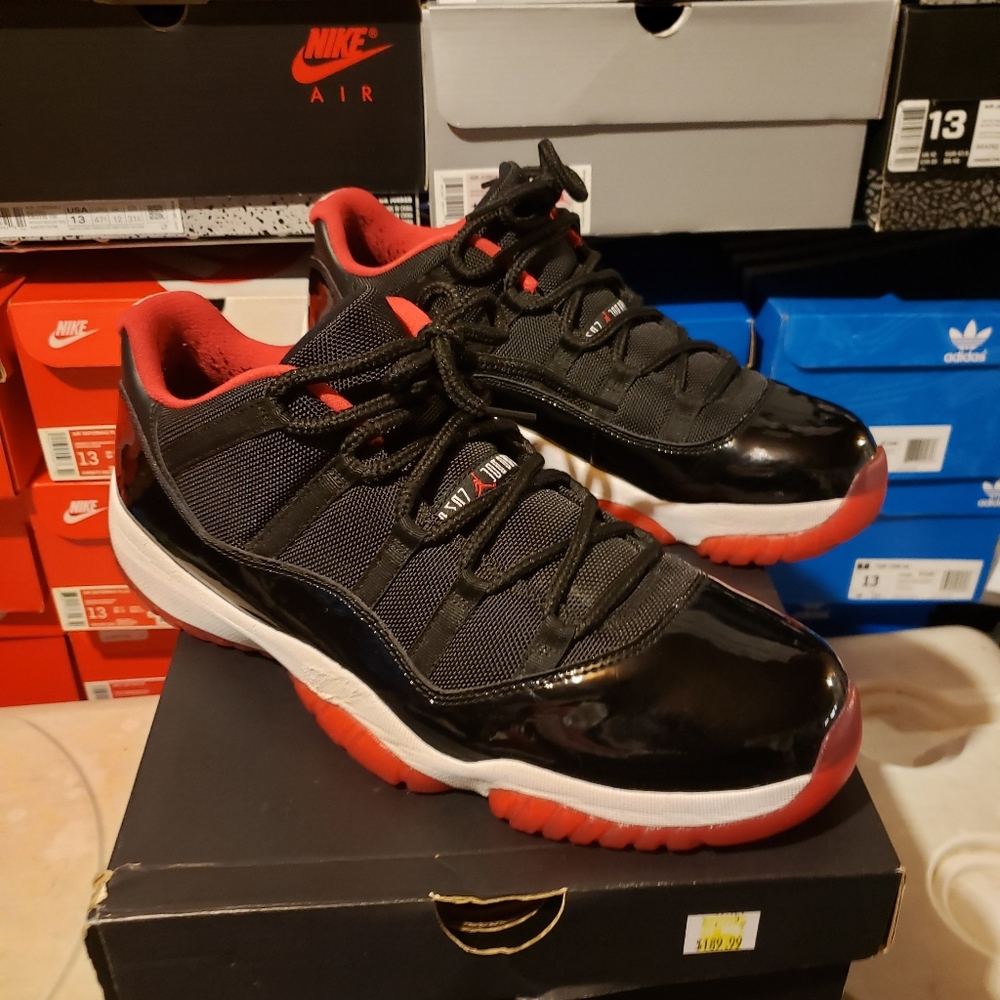 Jordan 11 Bred
